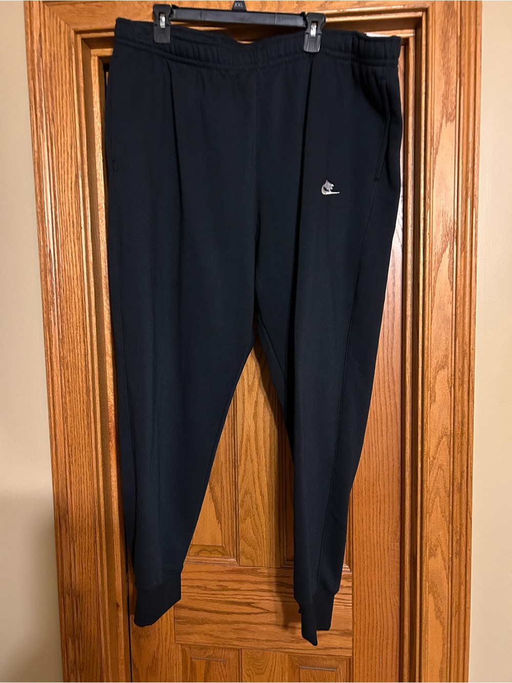 Nike Men's Black Athletic Joggers   Size 4X.  NWT